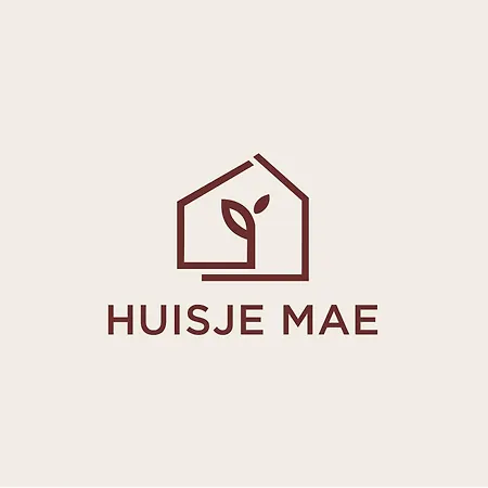Mae *